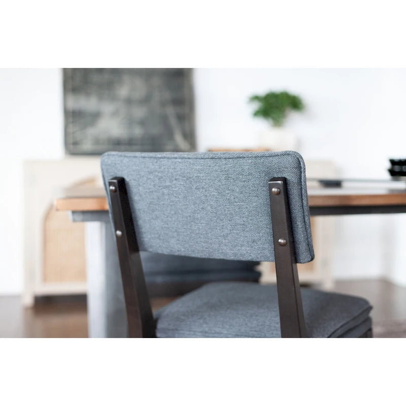 Chaise de salle à manger rembourrée en bois massif