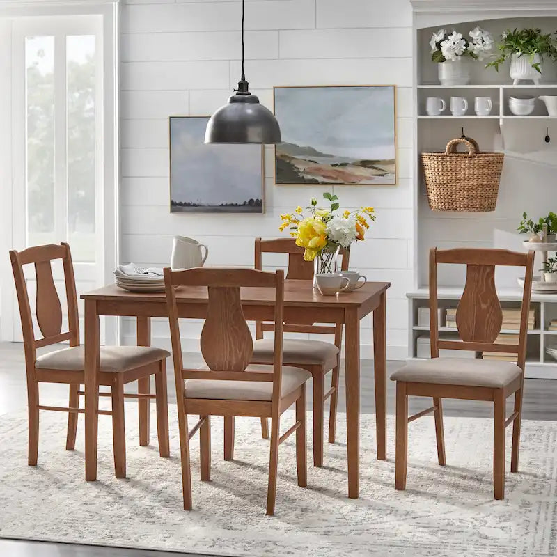 Table et chaises de salle à manger