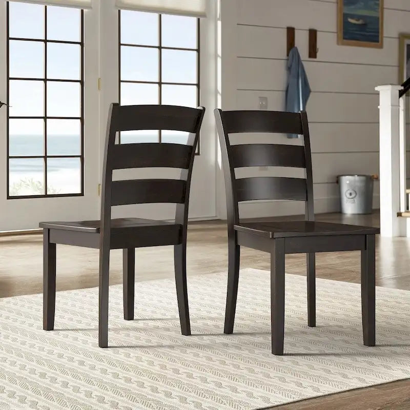 Chaises de salle à manger en bois