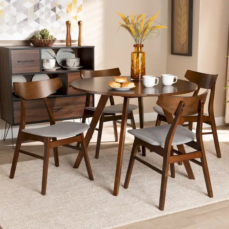 Table et chaises de salle à manger transitionnelles de style milieu du siècle