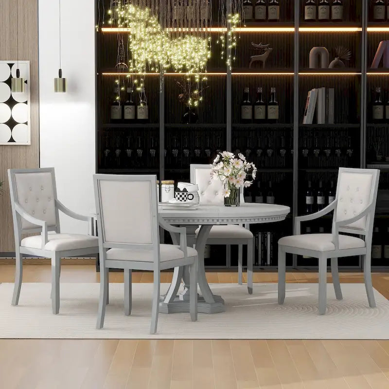 Table à manger ronde extensible et chaises rétro