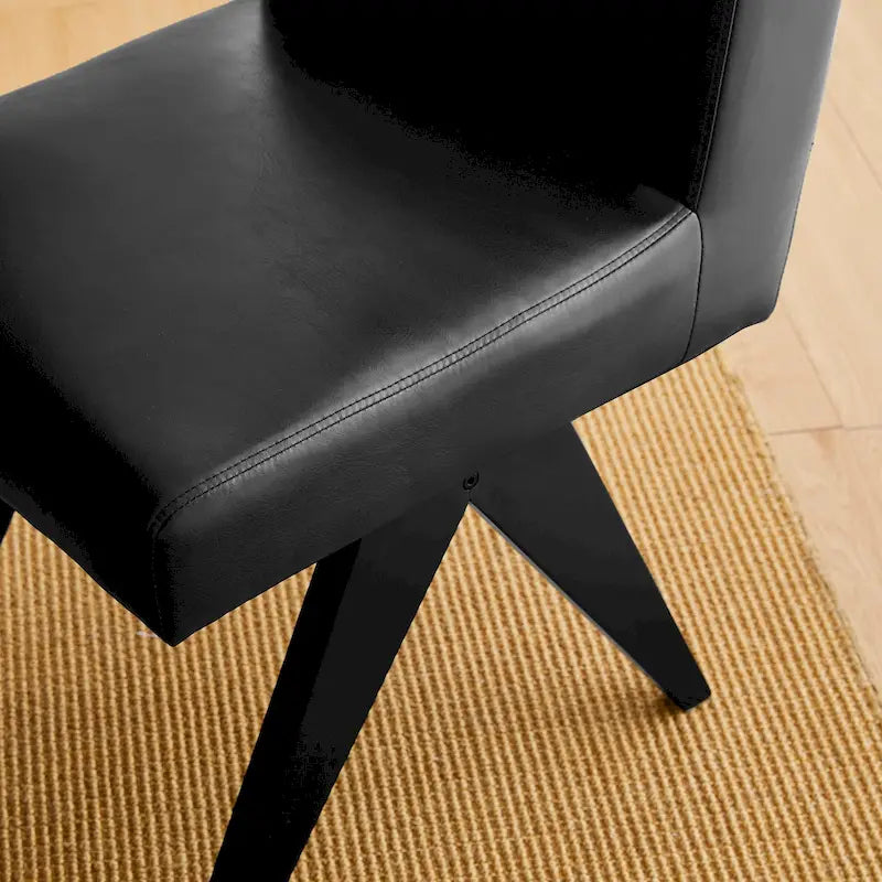 Chaise de salle à manger latérale rembourrée en similicuir avec pieds en bois en forme de V
